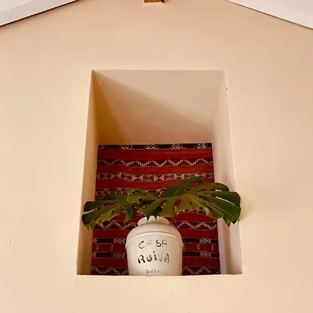 Casa Ruiva No Oeste Carvalhal (Leiria)